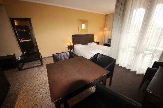 Hotel Menada Apartments In Royal Beach
