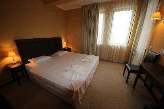 Hotel Menada Apartments In Royal Beach