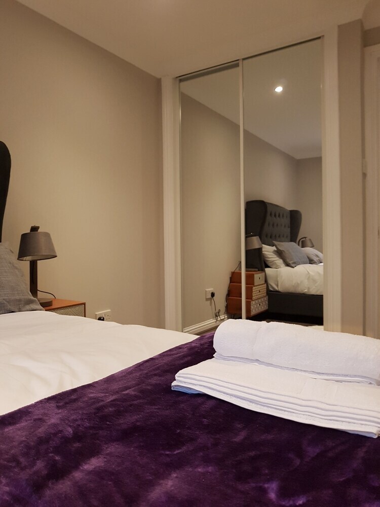 First St Johns Hill Apartment 3