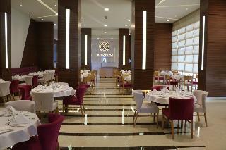 Palmeiras Suites Hotel