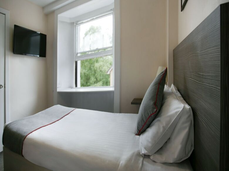 Hotel Breadalbane Arms