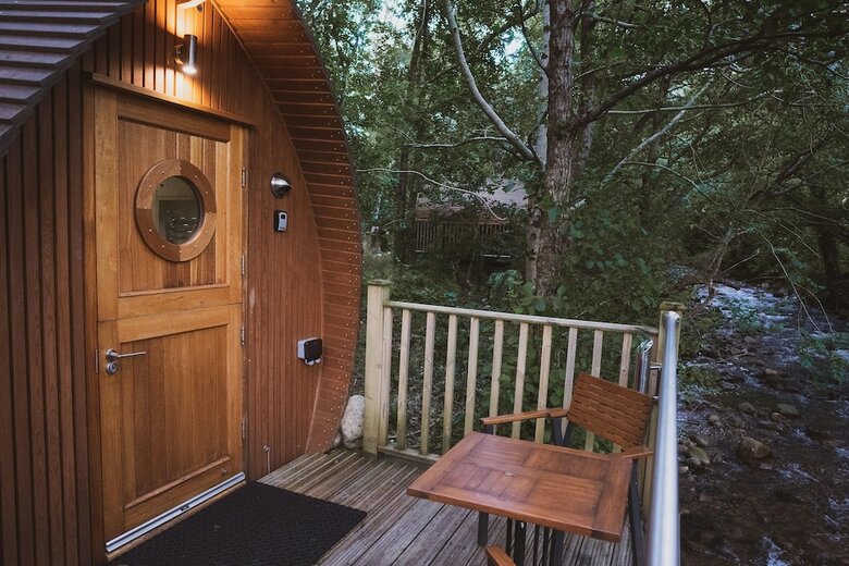 Riverbeds Lodges With Hot Tubs