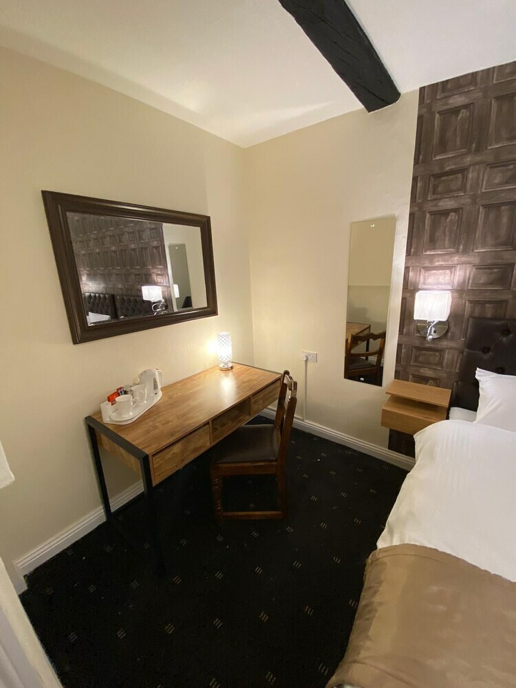 Posada The Redwell Inn
