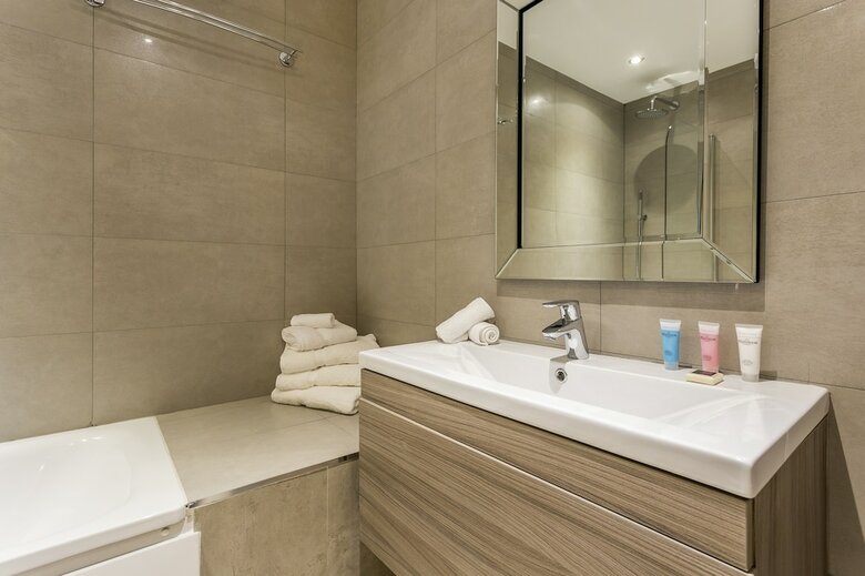 Crawford Suites Serviced Apartments