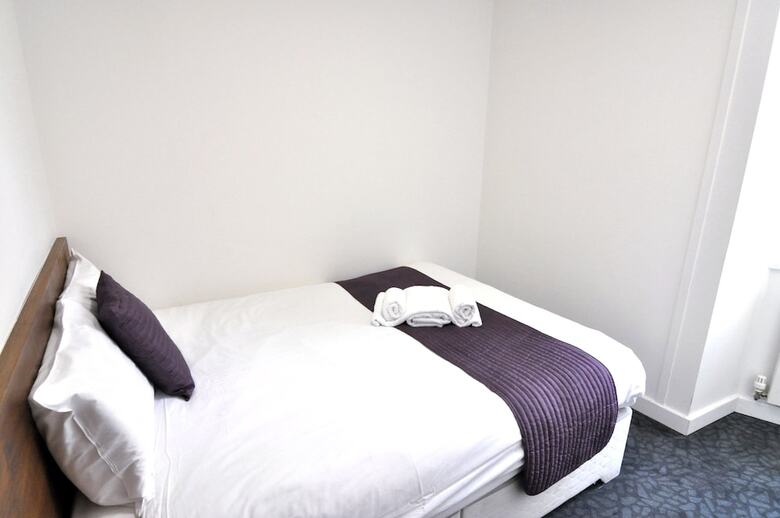 Kensington Hotel Apartments
