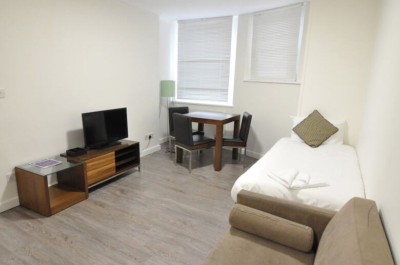 Kensington Hotel Apartments