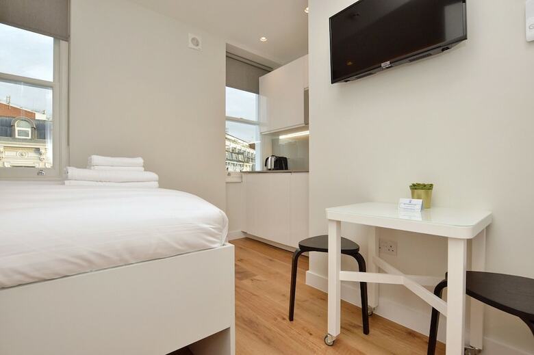 Cromwell Serviced Apartment