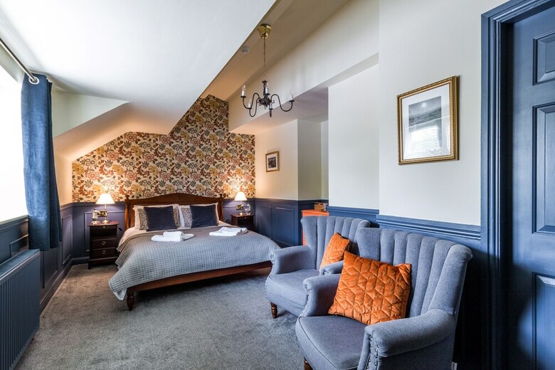 Weavers Guest House