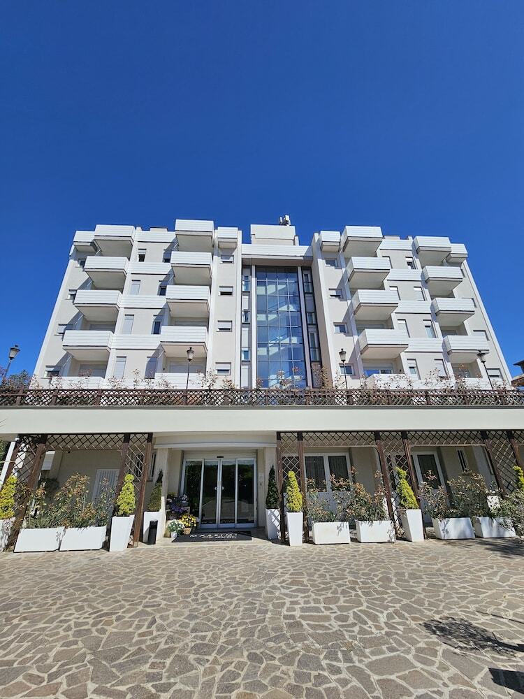 Hotel Massimi City Garden