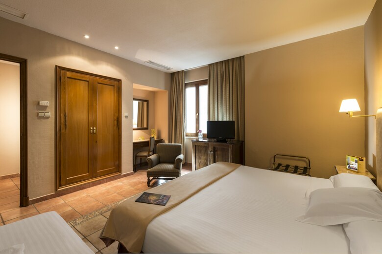 Hotel Exe Alfonso Viii