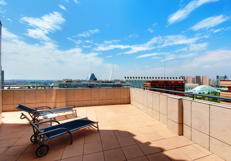 TRYP Valencia Oceanic Hotel