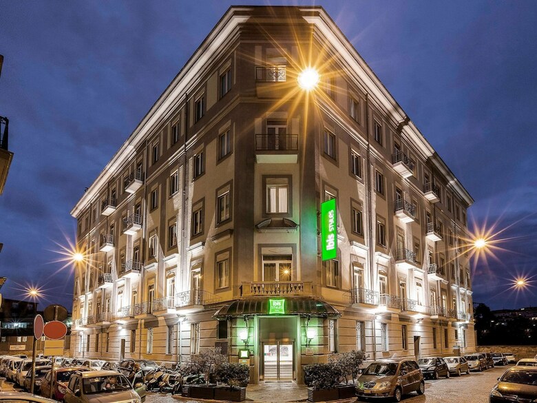 Hotel Ibis Styles Napoli Garibaldi