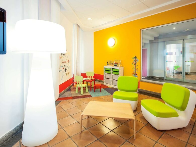 Hotel Ibis Styles Napoli Garibaldi