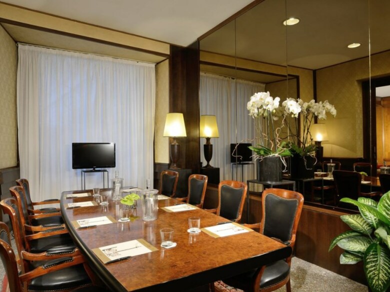 Hotel Colonna Palace
