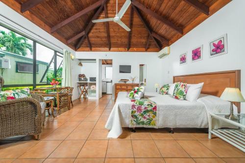 Apartamentos The Cooks Oasis - Holiday Villas
