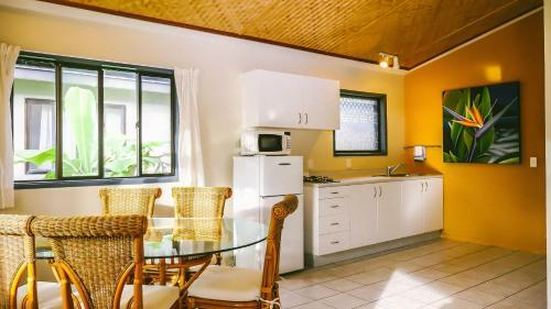 Hotel Muri Beach Resort