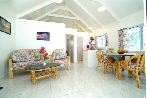 Hotel Sunhaven Beach Bungalows