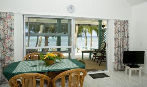 Hotel Sunhaven Beach Bungalows