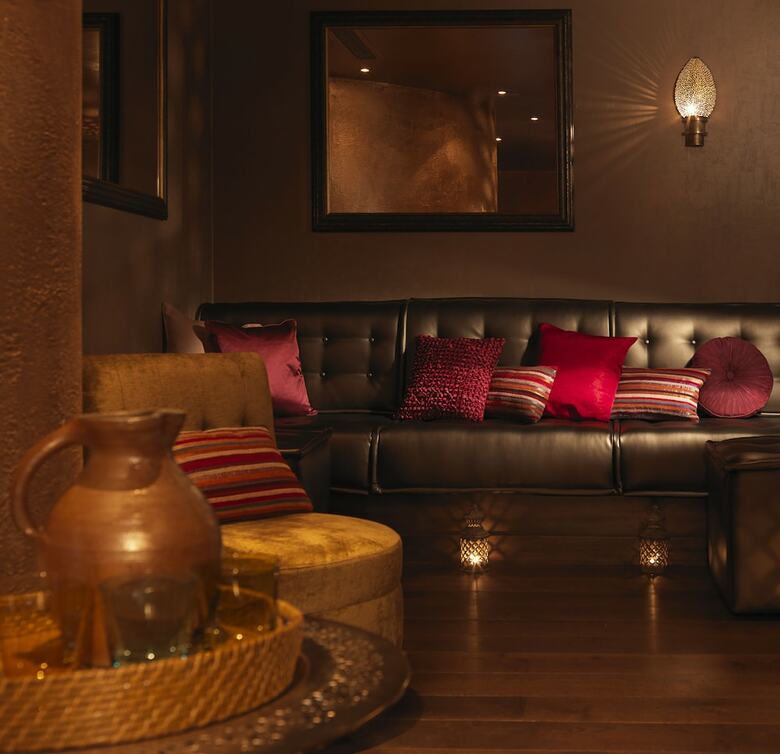 Aparthotel Dolphin House Serviced Apartments