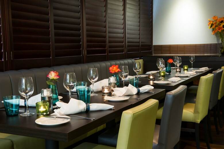 Aparthotel Dolphin House Serviced Apartments