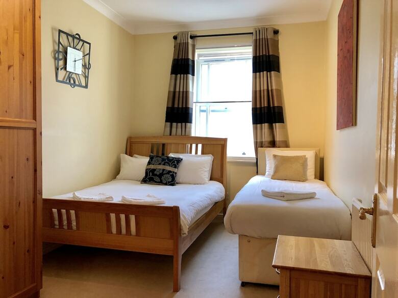 Apartment Next To Victoria Station