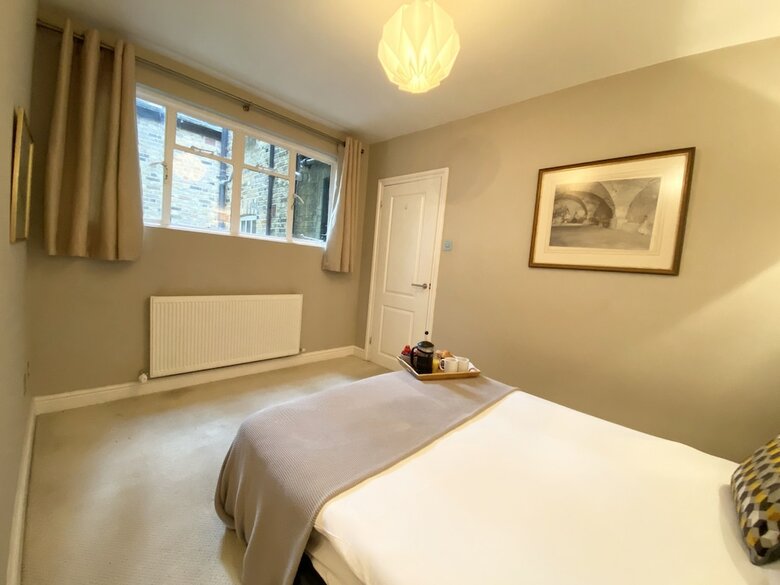 Apartment Next To Victoria Station