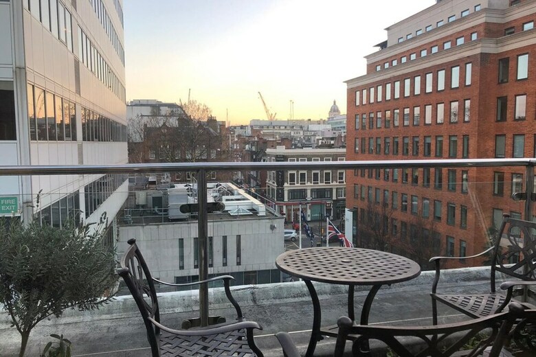 Central, Modern, 2 Bedroom Apartment - Holborn
