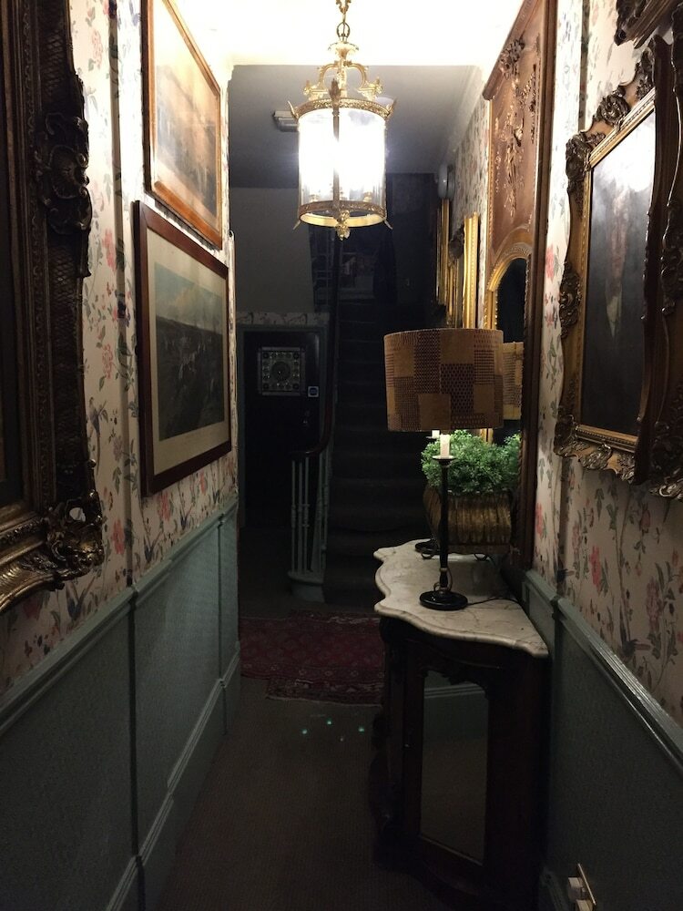The Pavilion Hotel