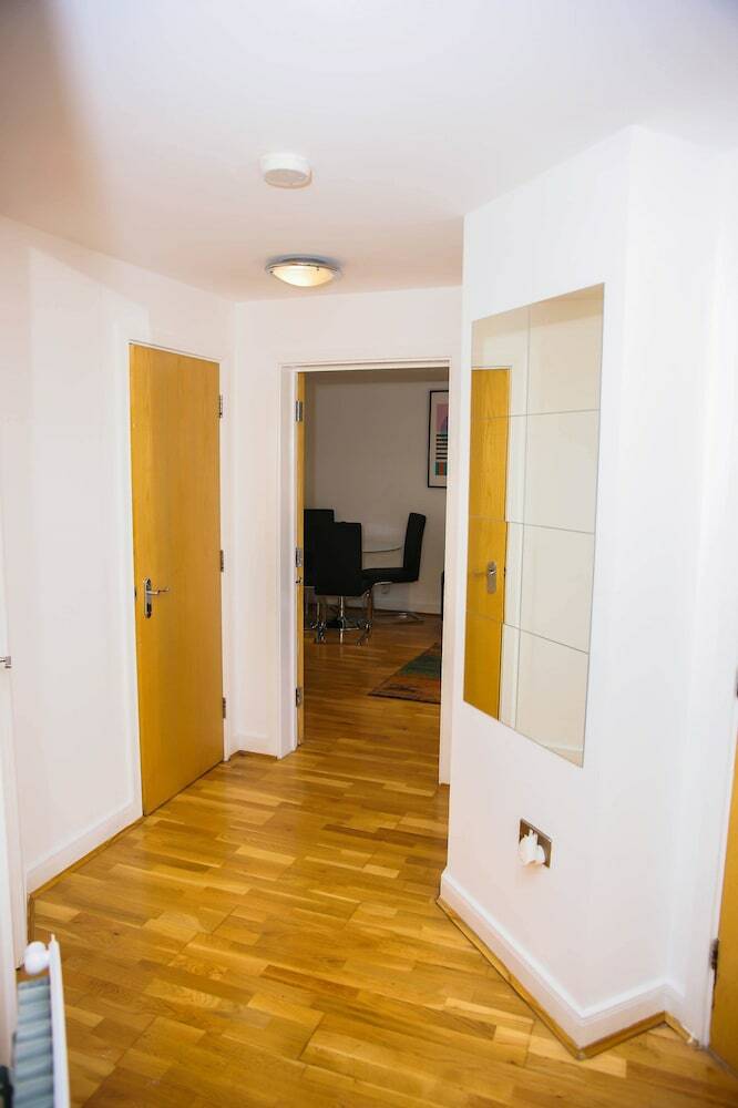 Superior 2 Bedroom Apartments