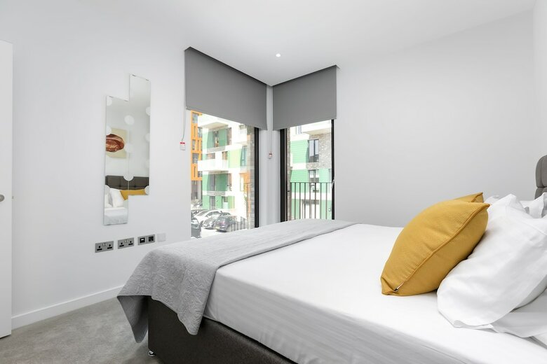 Modern Townhouse Near 02 Arena & Excel