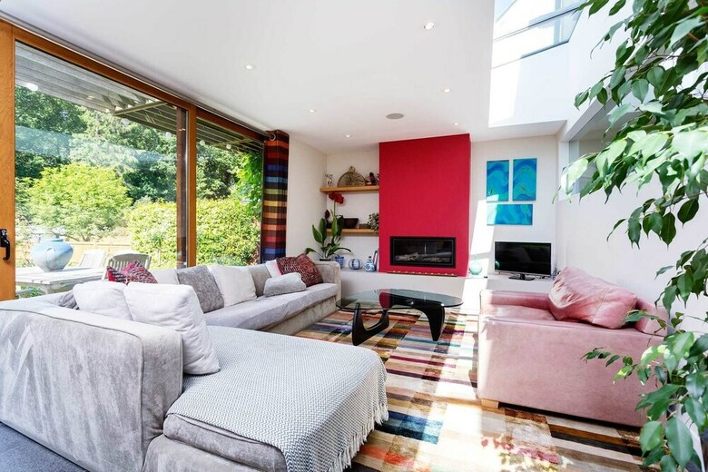 A Charming Richmond Garden