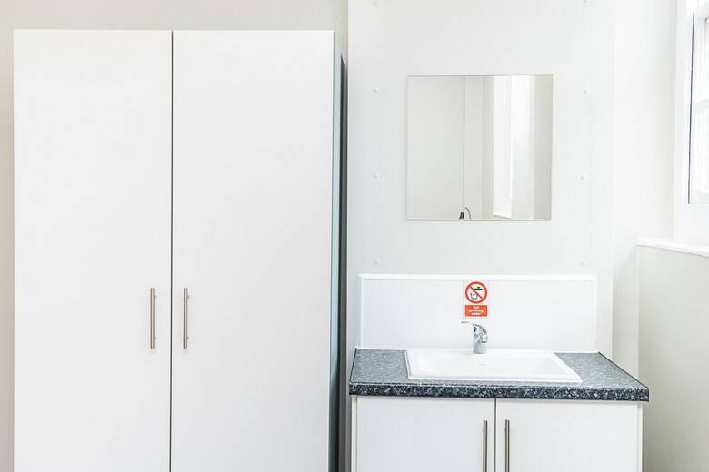 Bed & Breakfast Modern Rooms And Studio In Westminster