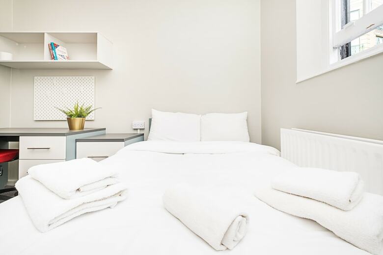 Bed & Breakfast Modern Rooms And Studio In Westminster