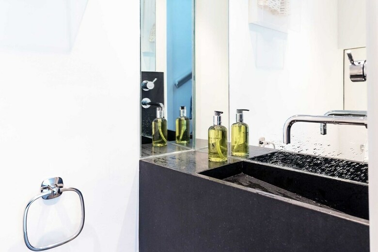 Notting Hill Apartment