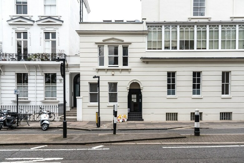 Notting Hill Apartment