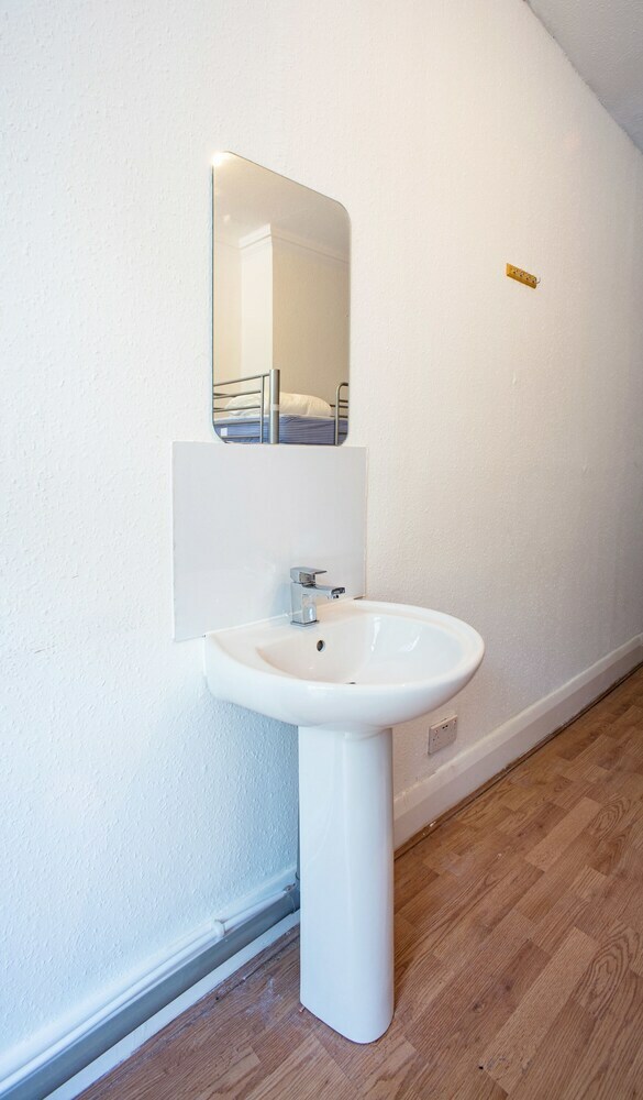 Hostal Mile End Beds