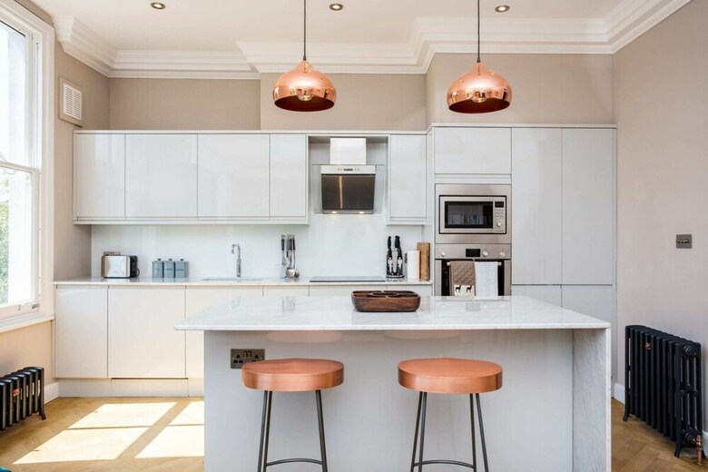 Bright, Vibrant 1 Bd Apartment In Sth Hampstead!