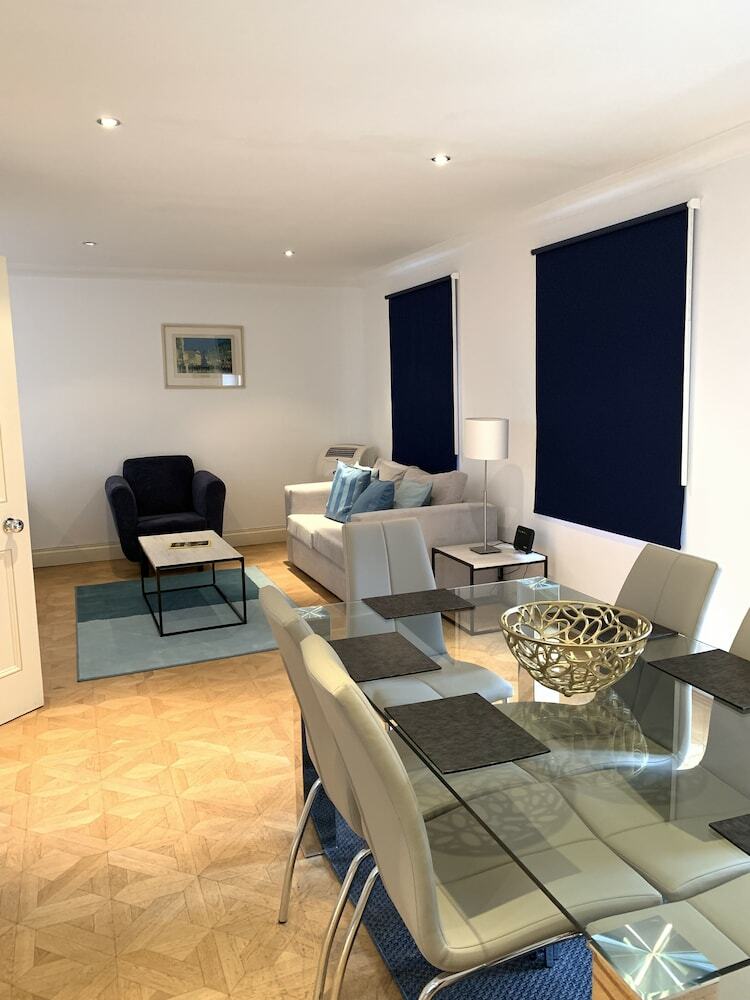 Grand Kensington House
