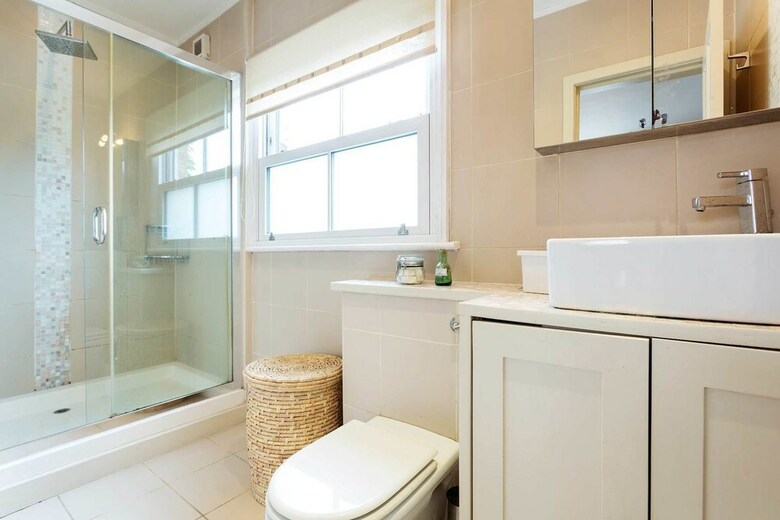 Veeve - Clapham Garden