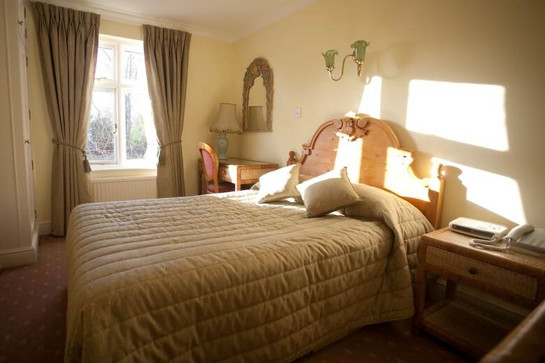 Fines Bayliwick Hotel