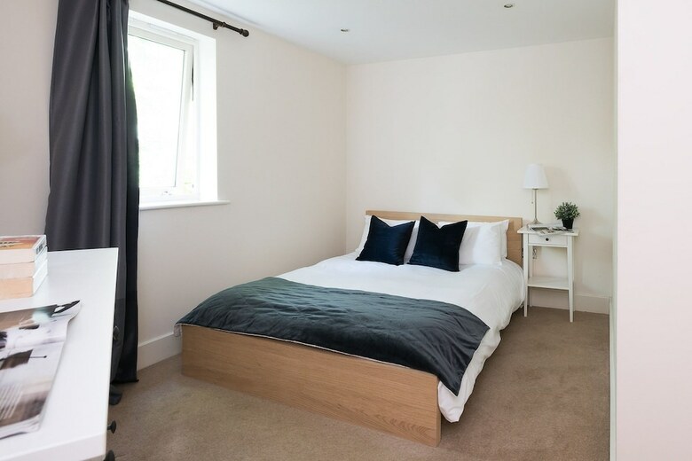 Apartamentos Spacious 2 Bed - Battersea High Street