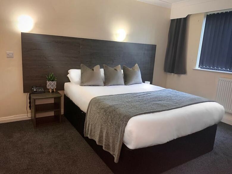 Hotel Fairways Lodge & Leisure Club