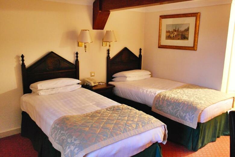 Milton Watermill Hotel
