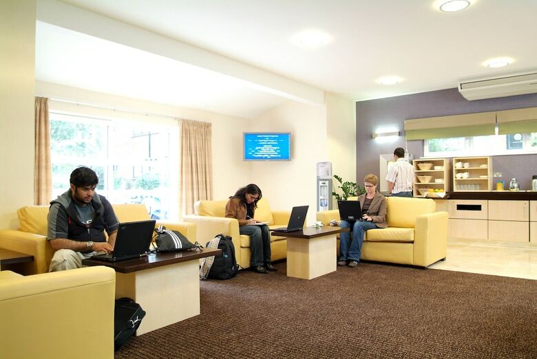 Hotel Cranfield Management Development Centre