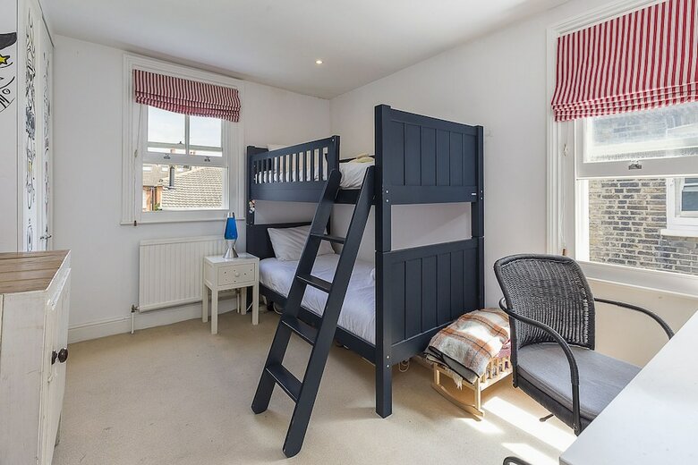 Ravenscourt Park Retreat