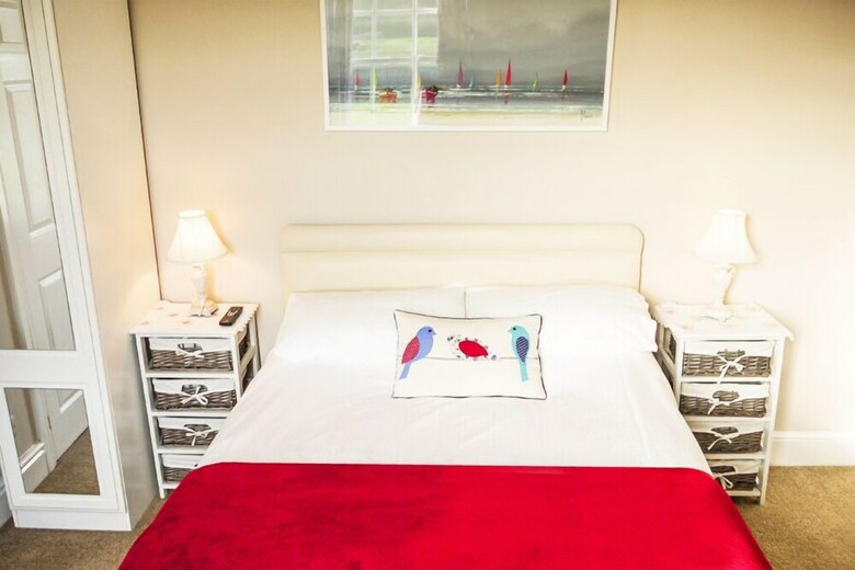 Bed & Breakfast Elberry Farm
