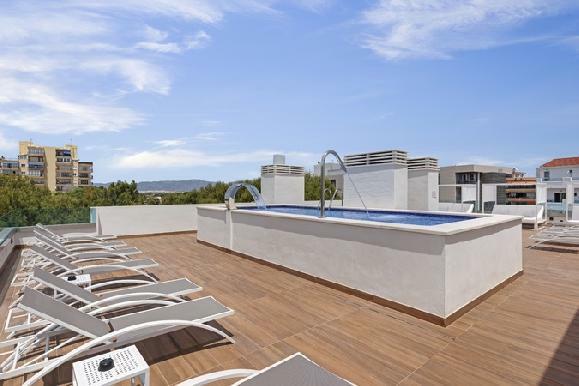 Metropolitan Juka Playa Aparthotel