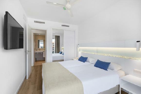 Metropolitan Juka Playa Aparthotel