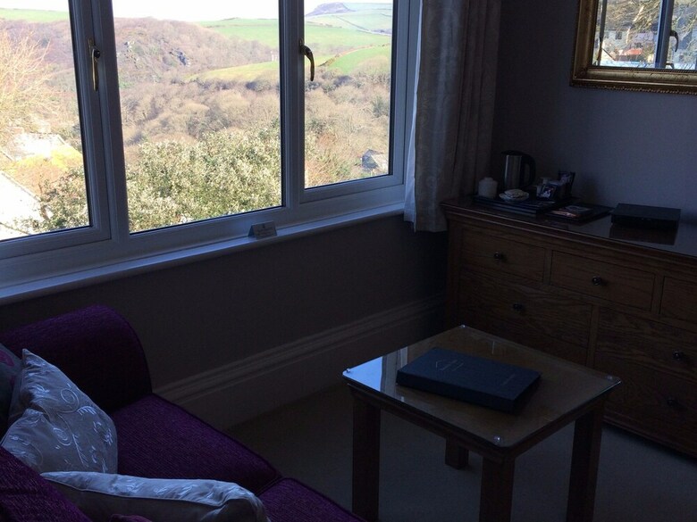 Bed & Breakfast Boscastle House