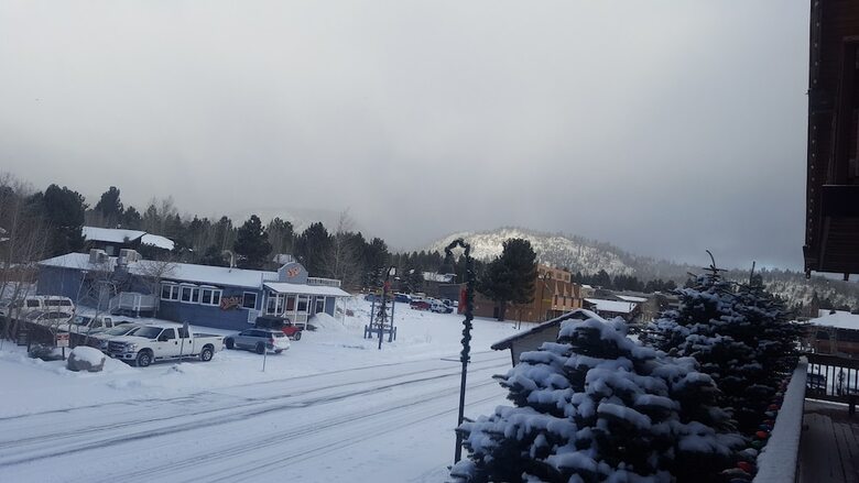 Hotel The Mammoth Creek Inn